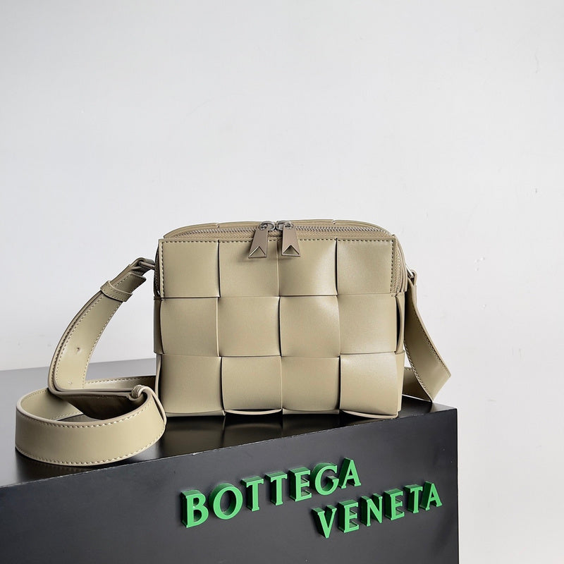 Refined Vegan Leather Handbag - Everyday Elegance | Women's Premium Handbag #1605 - product detail shot (image 10) of designer-inspired handbag