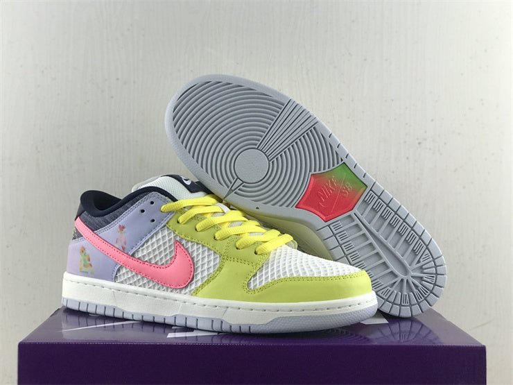 Nike crisp white luxury sneakers view 6 heritage-inspired look