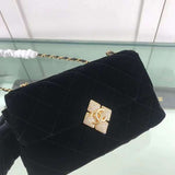 Zivas Charm Understated Luxury Fashion Handbag (Designer-Inspired Craftsmanship) – Side Profile