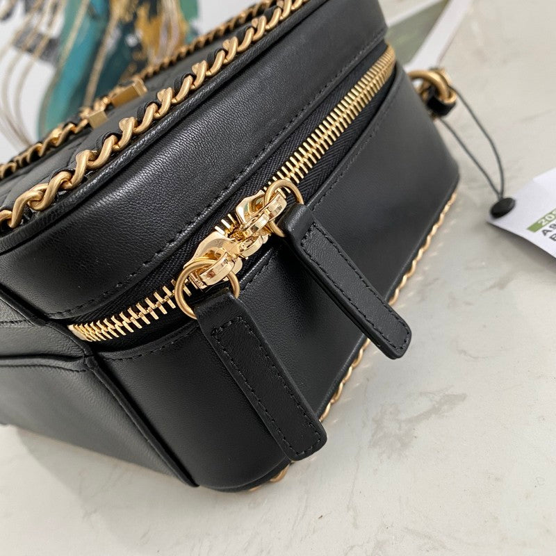  mid purse view 4