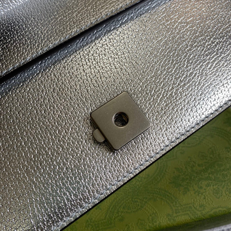 Close-up detail of elevated everyday-luxe women's handbag – women's everyday handbag