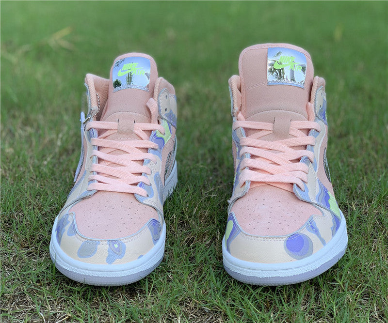 Nike Men's & Women's Luxury Low-Top Trainers — Style 045 angle view