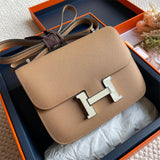 Interior view of streamlined premium bag
