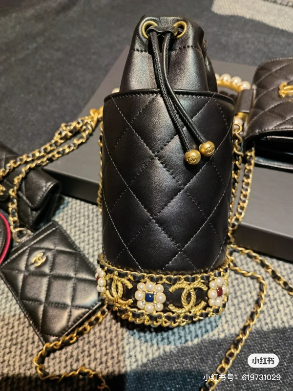  women's handbag, compact design, view 1