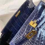  smart carryall bag detail view showing craftsmanship 38