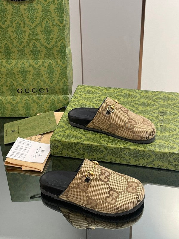 Gucci clean off-white luxury sneakers view 8 padded collar comfort