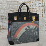  chic everyday bag detail view showing craftsmanship