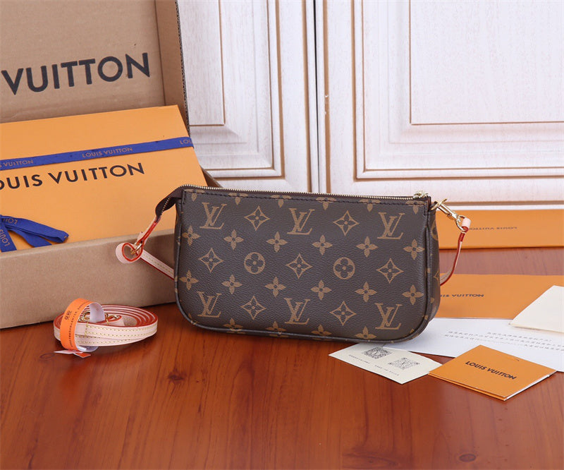  everyday bag interior and compartment view