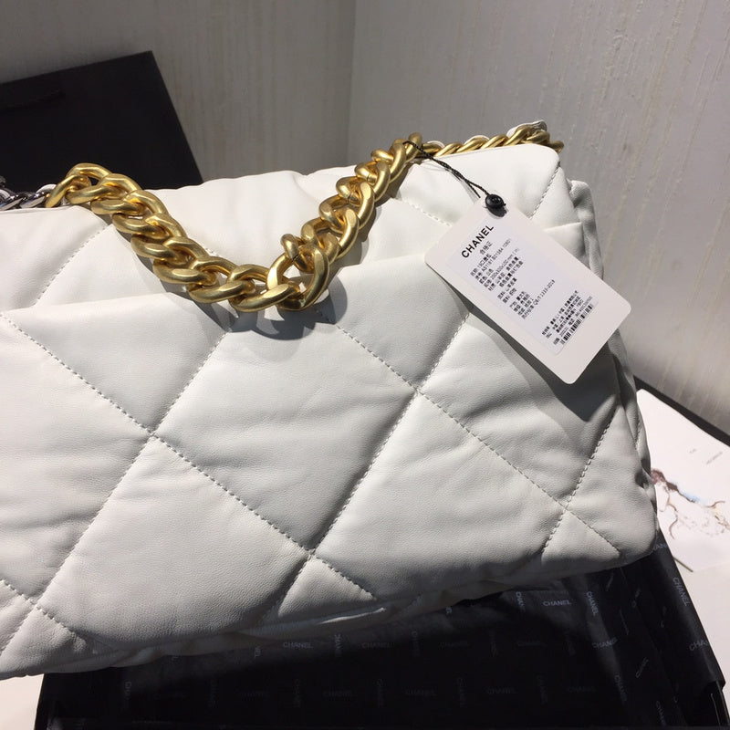 Zivas Charm Everyday Sophistication Fashion Handbag (Modern Wardrobe Staple) – Lifestyle Shot