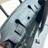  structured bag interior and compartment view 9