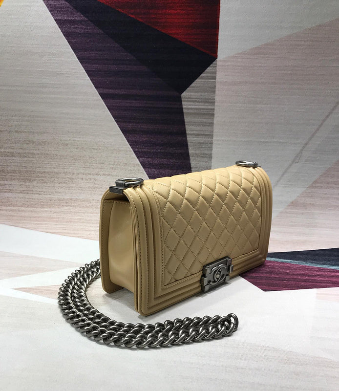  handbag, mid everyday style, image 3