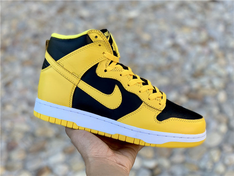 Nike Men's & Women's Signature Luxury Sneakers — Style 036 close-up view