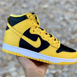 Nike Men's & Women's Signature Luxury Sneakers — Style 036 close-up view
