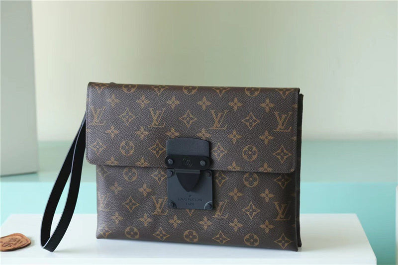  Elegant top-handle bag front view