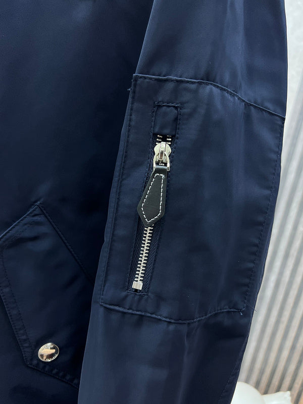 Texture and finish detail of Burberry luxury piece style No.551