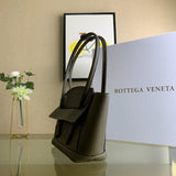 Elegant Premium PU Leather Handbag - Everyday Elegance | Women's Fashion Handbag #1753 - alternate angle view (image 8) of designer-inspired handbag