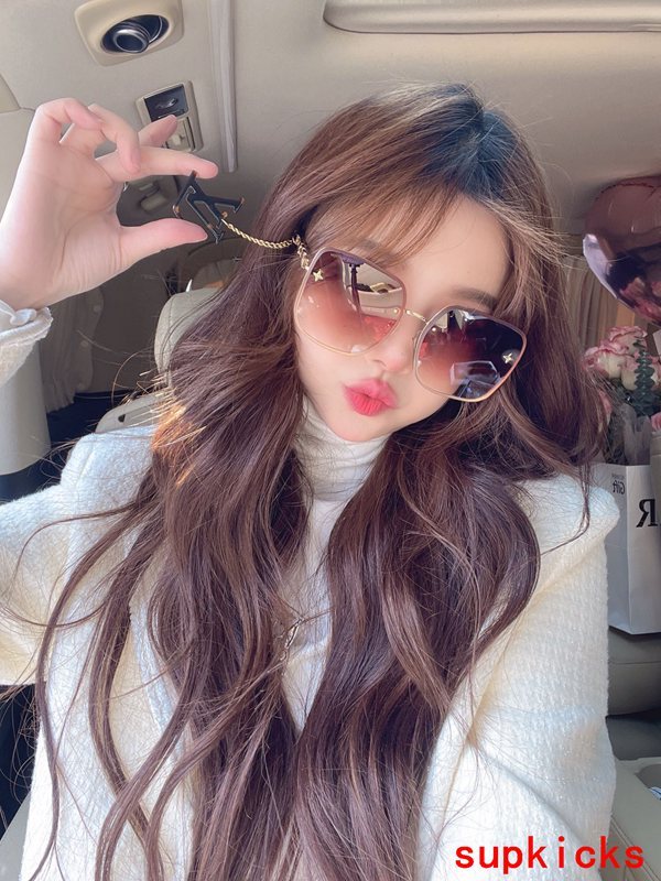Front view of Louis Vuitton unisex sunglasses
