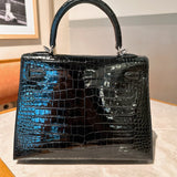 Versatile handbag styled for everyday wear