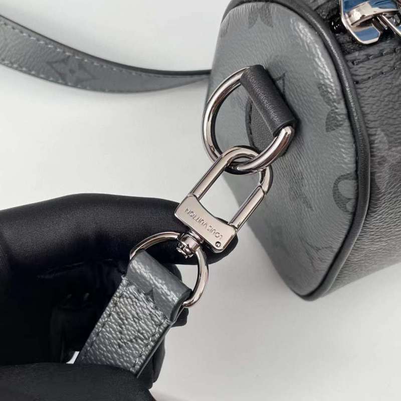 Handle and strap detail of elevated modern women's handbag – women's designer-style accessory