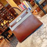  shopper bag interior and compartment view 21