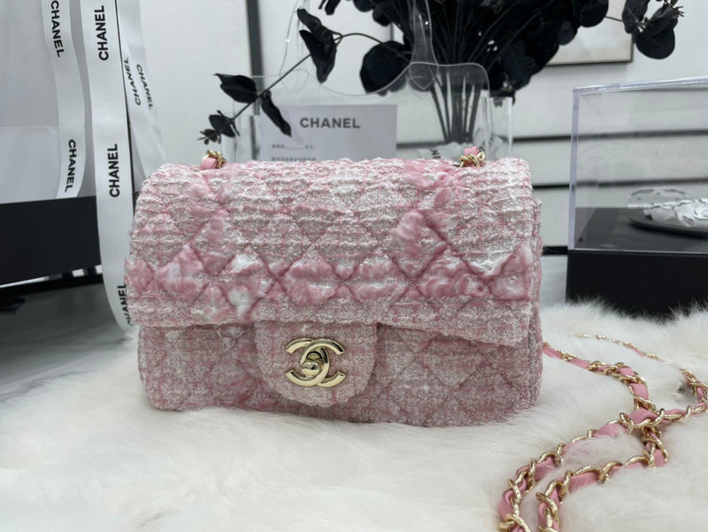 Zivas Charm Effortless Sophistication Designer Handbag (Signature Shape & Finish) – Angled View