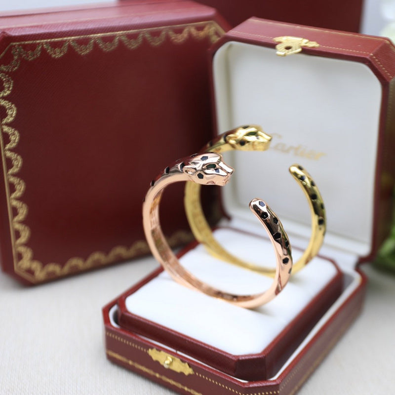 Angled view of Cartier unisex jewelry piece