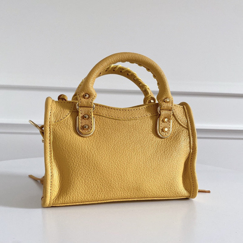 Zivas Charm Timeless Appeal Statement Handbag (Statement-Ready Design) – Back View