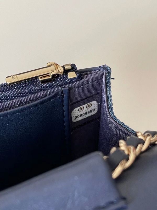 Zivas Charm Everyday Sophistication Designer Handbag (Signature Shape & Finish) – Full Silhouette