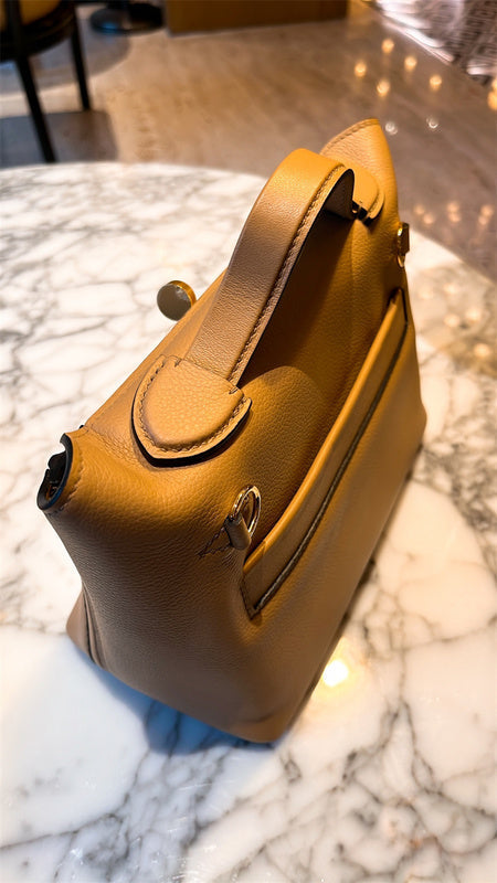  Polished crossbody bag carried on shoulder 10