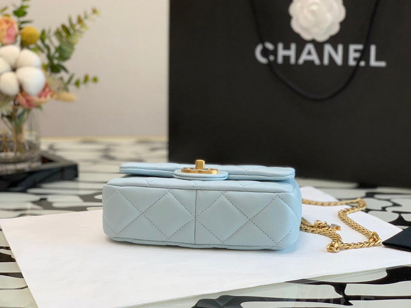  women's handbag, mid design, view 6