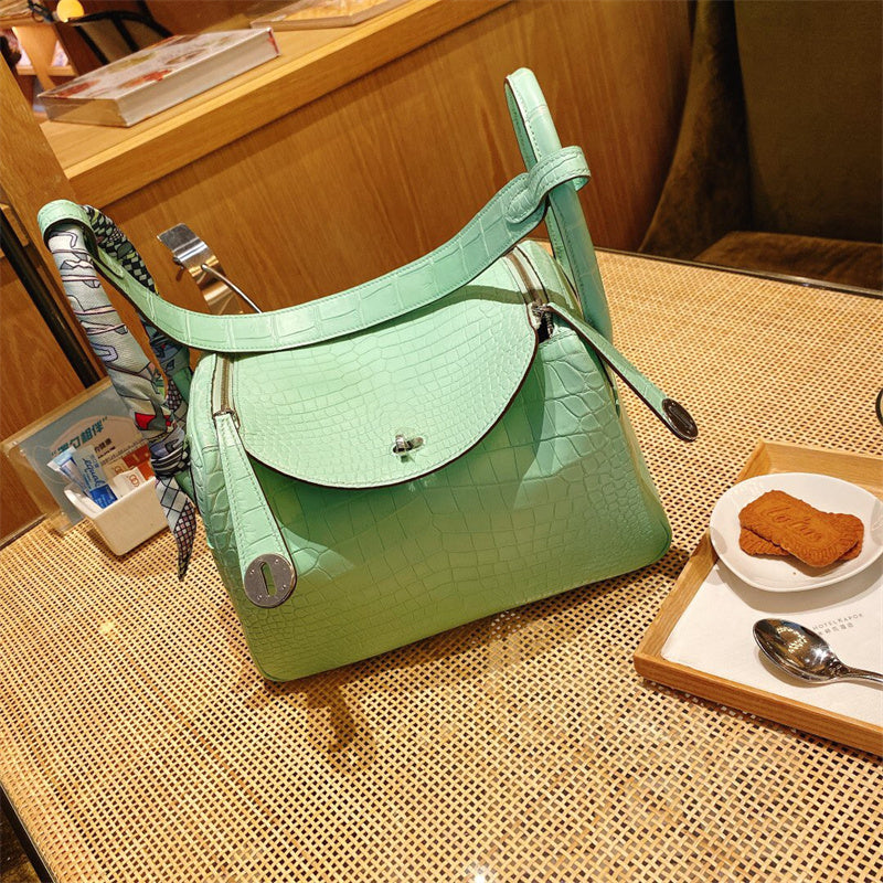 Everyday-Ready bag women's premium everyday handbag