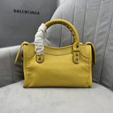 Zivas Charm Refined Structure Statement Handbag (Refined Practical Design) – Lifestyle Shot