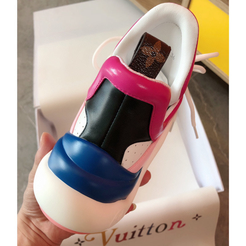 Side profile view of Louis Vuitton luxury piece style No.011