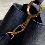  Classic carryall bag front view 13