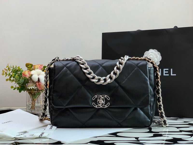 Zivas Charm Refined Structure Designer Handbag (Timeless Wardrobe Addition) – Front View
