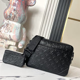  shoulder bag interior and compartment view
