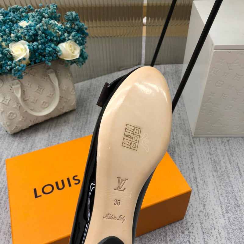 Louis Vuitton Chocolate Brown High-Top Sneakers - Heel Detail View