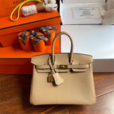  Effortless tote bag carried on shoulder 22