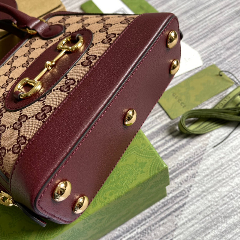 Handle and strap detail of elevated sleek women's handbag – women's luxury accessory