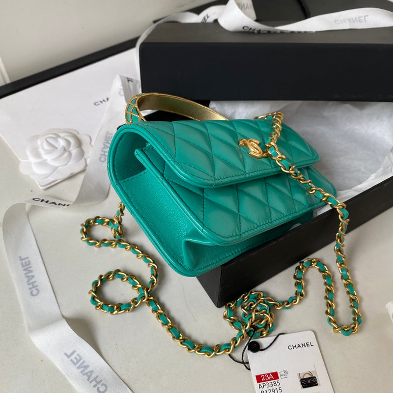  compact purse view 10