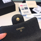 Zivas Charm Contemporary Flair Fashion Handbag (Premium Everyday Carry) – Lifestyle Shot