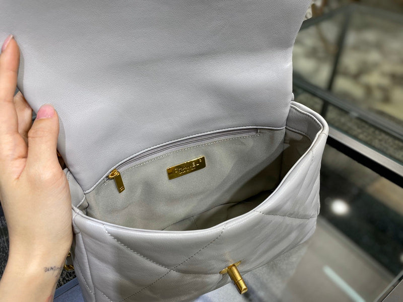  women's handbag, mid design, view 6