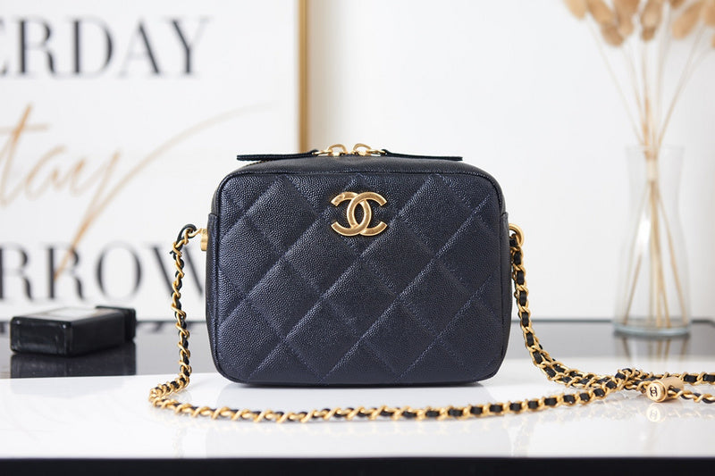  women's handbag, compact design, view 9