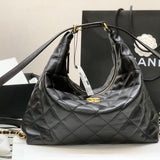 Zivas Charm Effortless Elegance Designer Handbag (Polished Everyday Piece) – Close-Up Detail