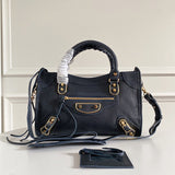Zivas Charm Everyday Sophistication Statement Handbag (Premium Everyday Carry) – Front View 2