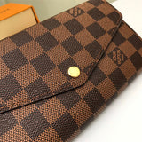  everyday bag interior and compartment view