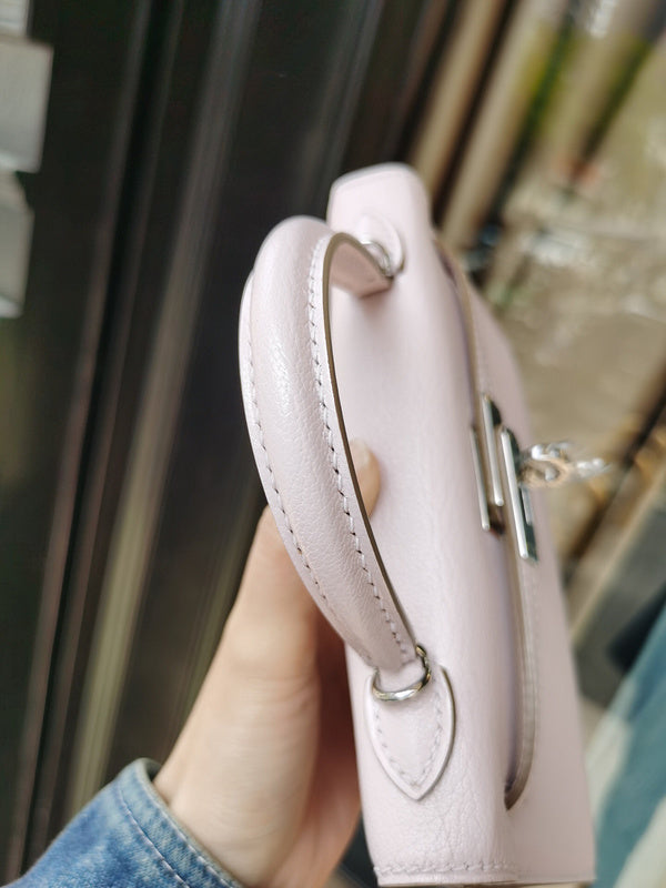 Poised handbag styled for everyday wear