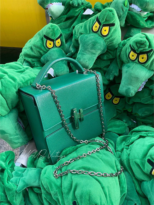 Interior view of fluid premium bag
