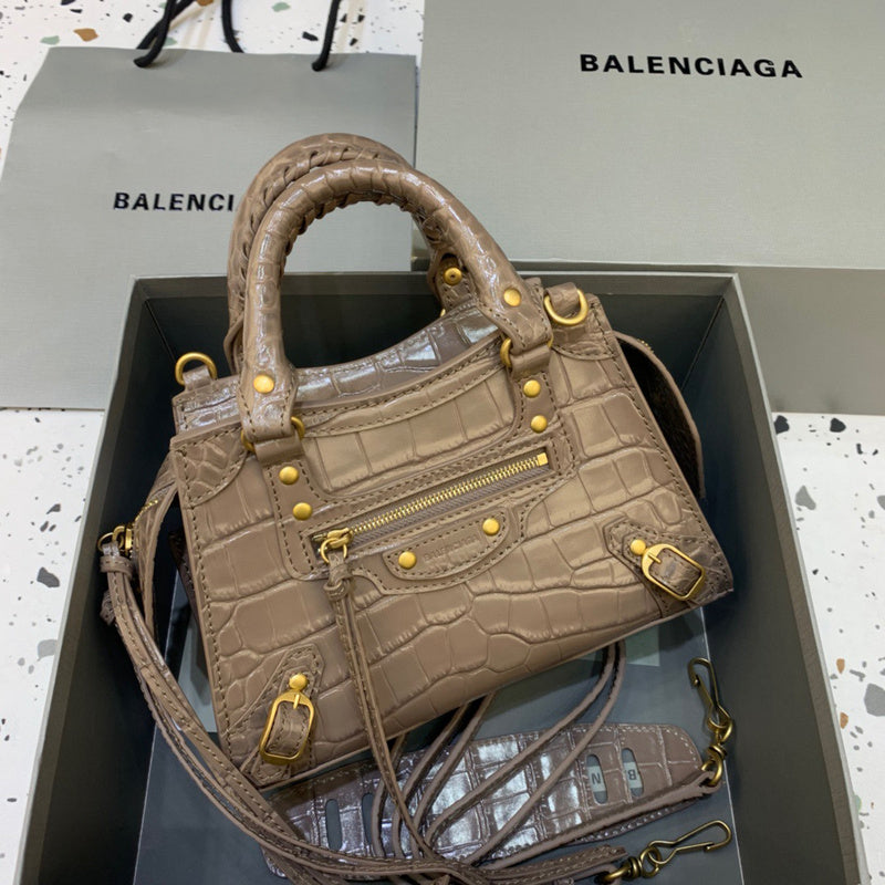 Contemporary Premium PU Leather Handbag - Versatile Everyday Design | Women's Premium Handbag #332 - front view (image 1) of designer-inspired handbag