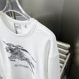 Three-quarter angle view of Burberry luxury piece style No.570